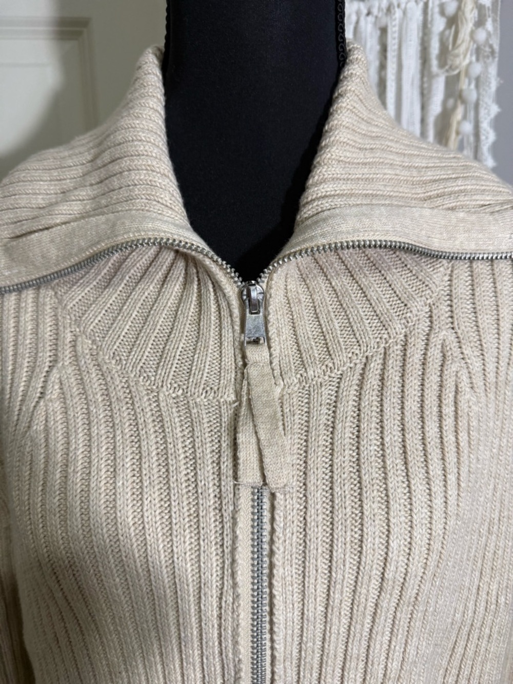 sofia by sofia vergara Beige Ribbed Zip-Front Cardigan - Picture 2 of 6
